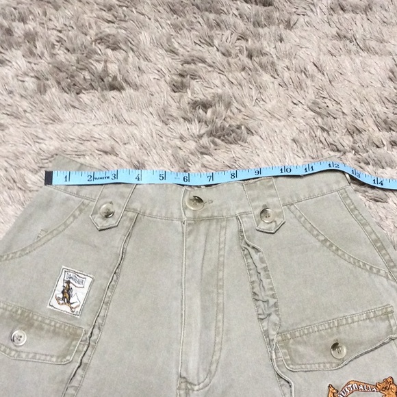 Australian high rise cargo shorts - Picture 9 of 12